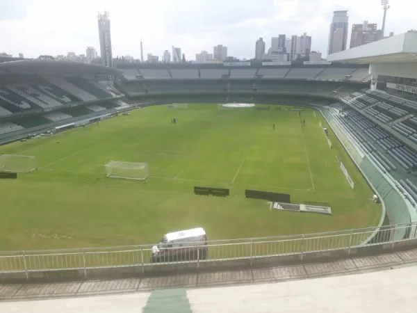 Campeonato Paranaense é adiado por tempo indeterminado