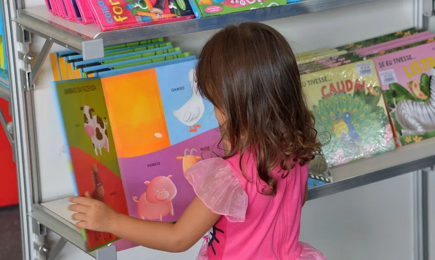 Dia Nacional do Livro Infantil: leitura deve ser estimulada