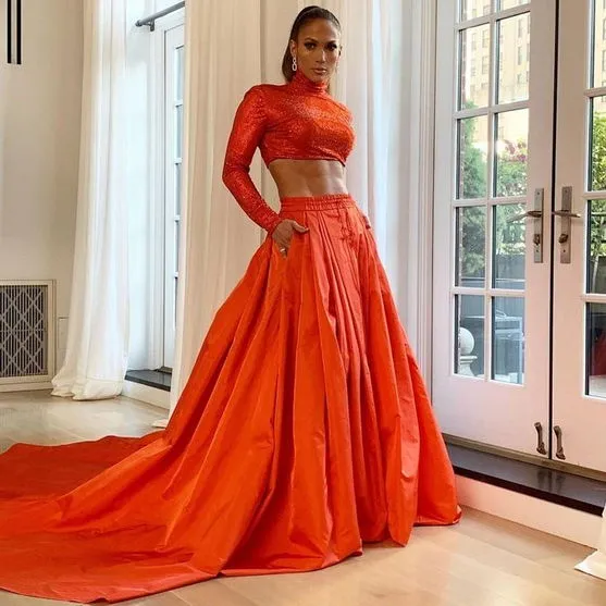 JLo é eleita a celebridade mais incrível com mais de 40 anos