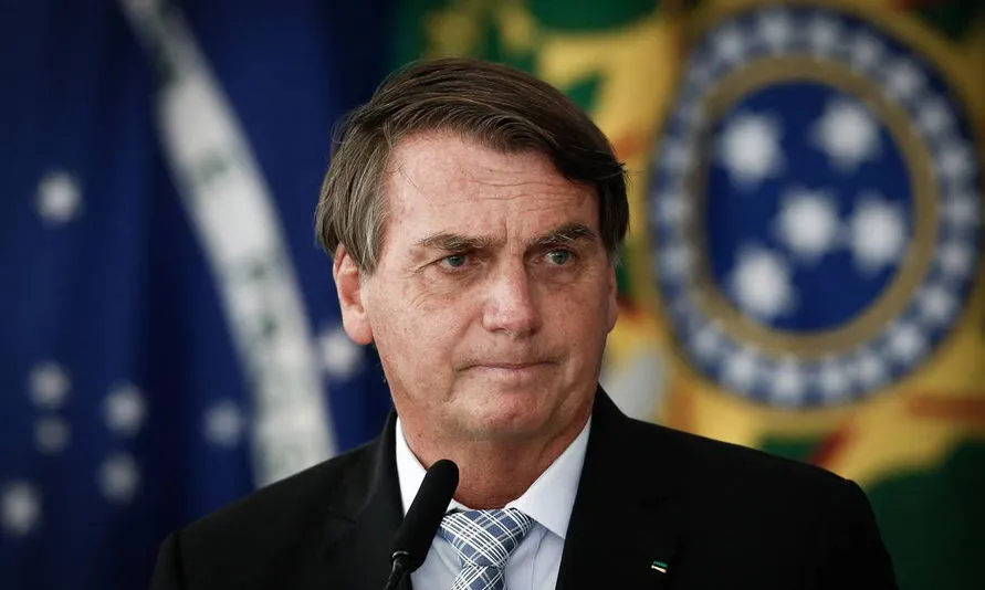 Justiça condena Jair Bolsonaro a indenizar repórter