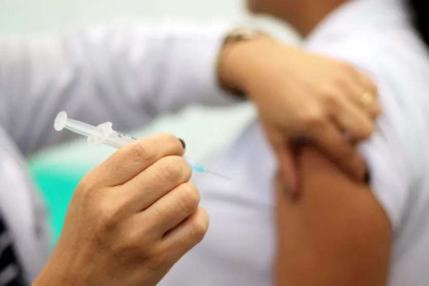 Saúde de Arapongas retoma vacinação contra a Covid-19