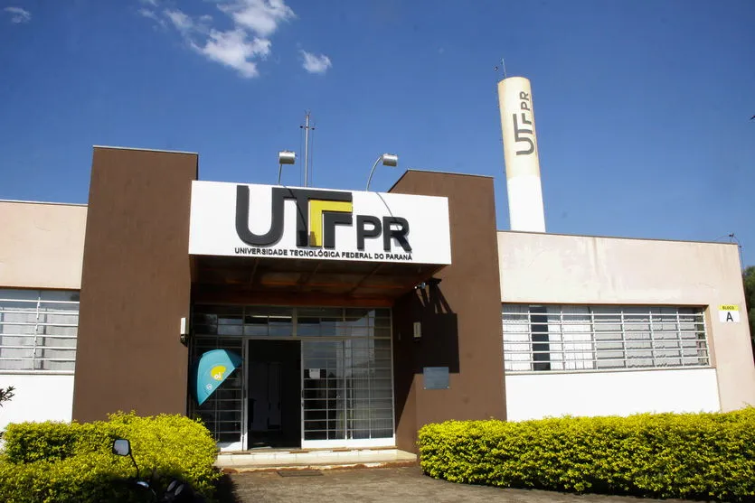 UTFPR prepara edital de bolsas para projetos acadêmicos