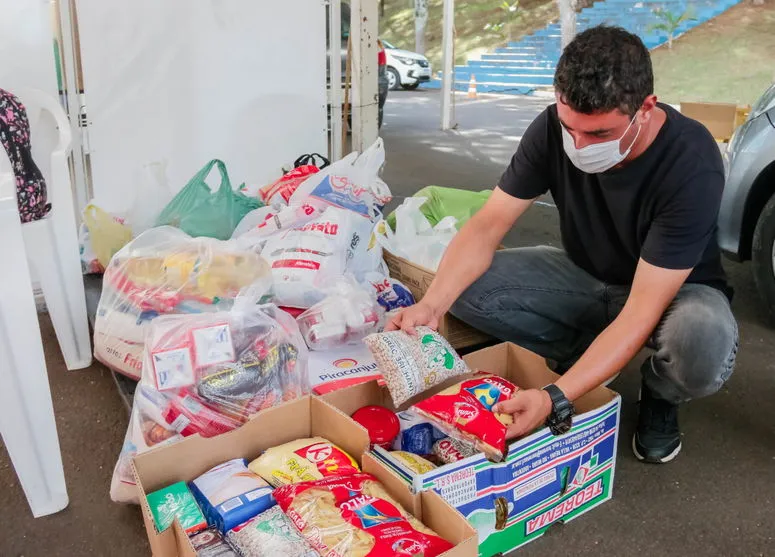 “Vacina Solidária” arrecada cinco toneladas de alimentos