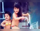 Juliette canta música e homenageia irmã que morreu