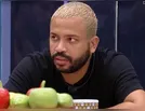 Projota reclama de banana disponível na xepa: “Tá de tiração?”