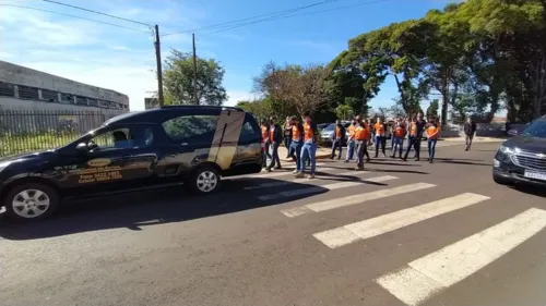 Advogado e fotógrafo vítima da covid é homenageado; assista