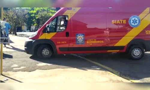 Aluna de auto escola fica ferida durante teste de moto