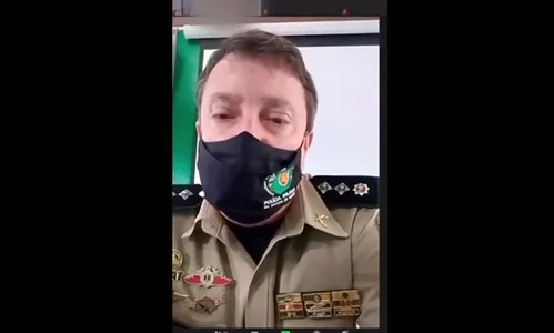Aluno faz montagem com foto de diretor militar e é ameaçado
