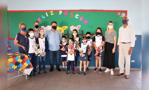 Alunos da Rede Municipal de Arapongas recebem Ovos de Páscoa