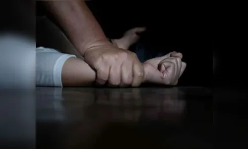 Após encontro marcado em rede social, mulher é vítima de estupro