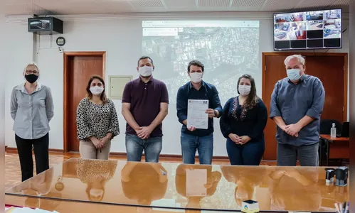 Apucarana licita R$ 6 milhões para pavimentação asfáltica