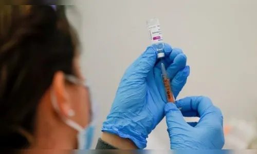 Apucarana vacina diabéticos, hipertensos e portadores de HIV