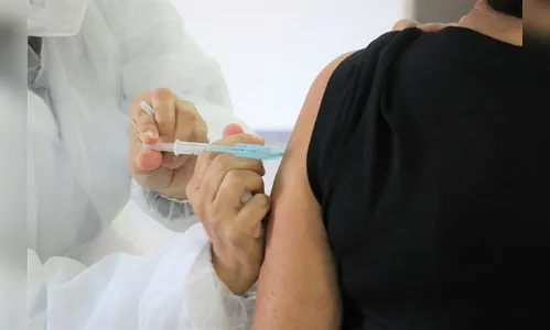 Arapongas abre vacinação aos idosos com 61 anos nesta sexta