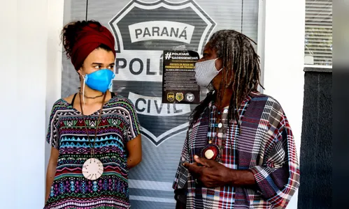 Artistas sofrem ataques racistas em transmissão de festival