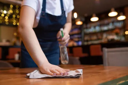 Bares e restaurantes podem atender até 22h em Apucarana