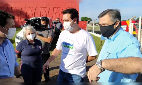 Beto Preto e Governador acompanham vacinação em Apucarana