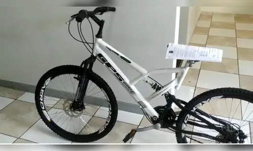 Bicicleta é abandonada após tentativa de furto