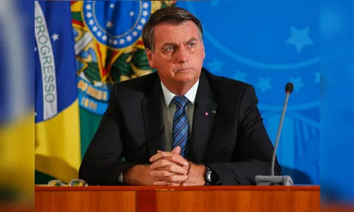 Bolsonaro diz que governador que “fechar seu Estado” bancará auxílio