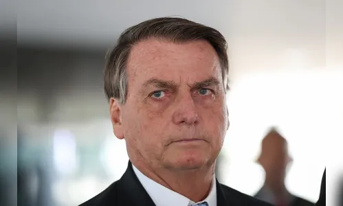 Bolsonaro sugere mudança em política da Petrobras