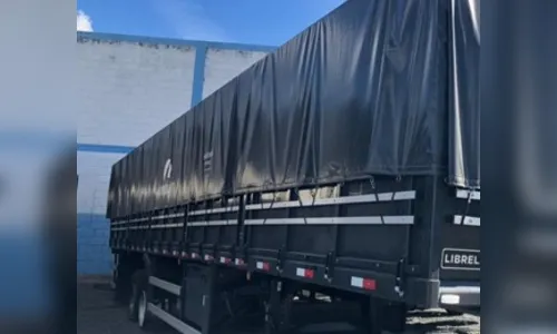 Caminhão é furtado com 32 toneladas de gérmen de trigo