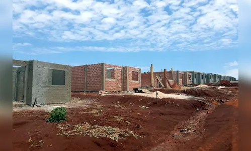 Construção de 28 casas populares chega a 20% em Lunardelli