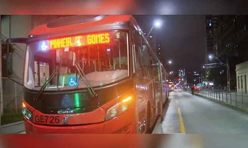 Criança de 10 anos é atropelada por ônibus biarticulado