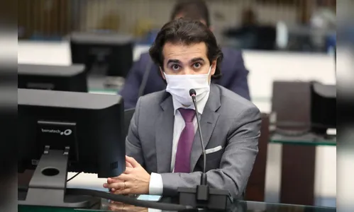 Deputado pede redistribuição de kits de merenda escolar