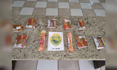 Duas mulheres são flagradas furtando produtos de mercado