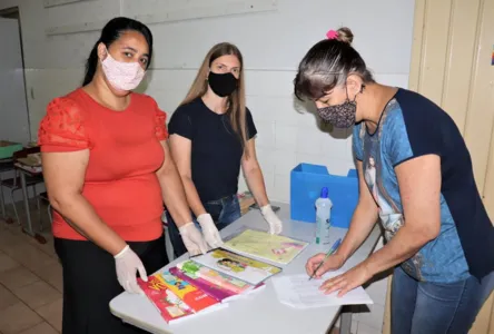 Educação: Responsáveis de alunos podem retirar atividades em CMEI's e escolas