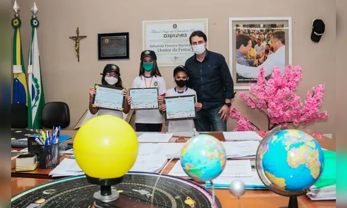 Estudantes apucaranenses conquistam 896 medalhas