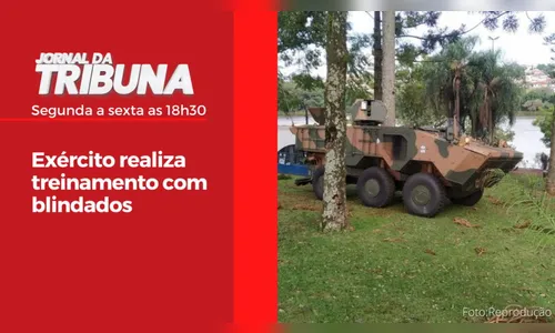 Exército realiza treinamento com blindados