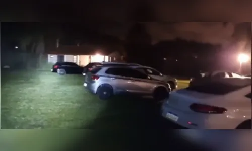 Festa em mansão com ingressos a R$ 500 é flagrada na RMC