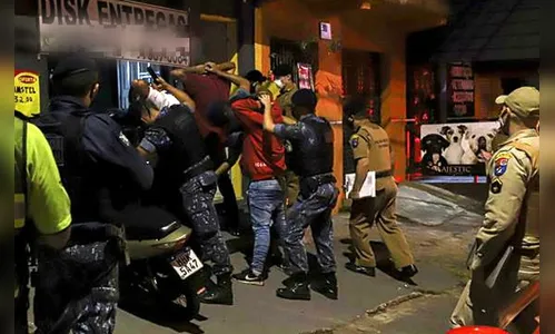 Fiscalização contra Covid-19 fecha tabacarias em Curitiba