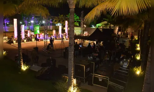 Fiscalização encerra live de cantor com 130 pessoas