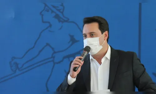 Governador diz que Paraná vive uma 'nova' pandemia
