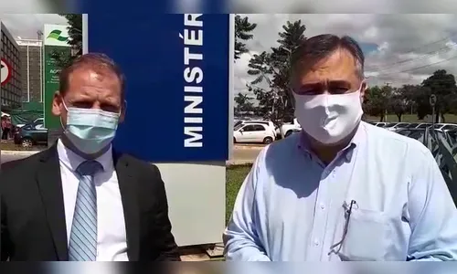 Governo do Paraná pede vacinação imediata dos professores