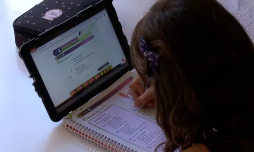 Governo veta acesso gratuito à internet ao ensino público