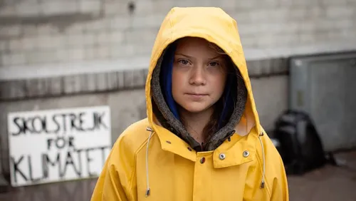 Greta Thunberg doa 100 mil euros para vacinação anticovid