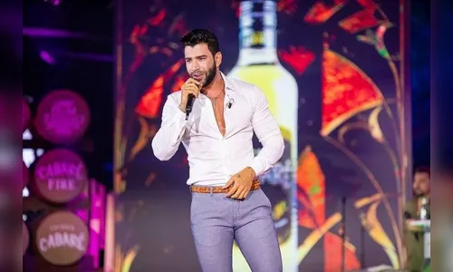 Gusttavo Lima surge com anel de noivado e fãs especulam