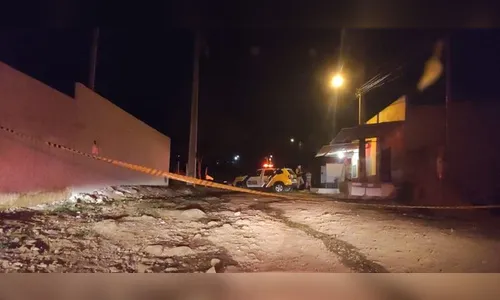 Homem é morto a facadas após discussão por som alto