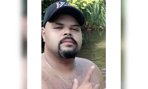 Homem é morto a tiros dentro da própria residência