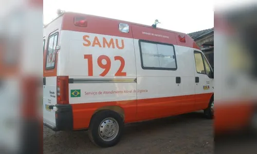 Acidente entre carro e moto deixa ferido grave na PR-272