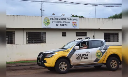Mulher invade quintal e ameaça atear fogo em casa