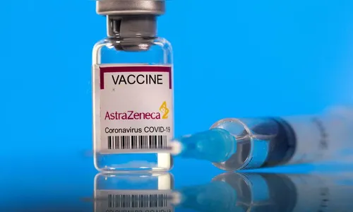 220 mil doses da vacina do Covax Facility chega ao Brasil