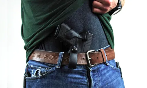 Ladrão armado rouba lanchonete na rodoviária de Ivaiporã