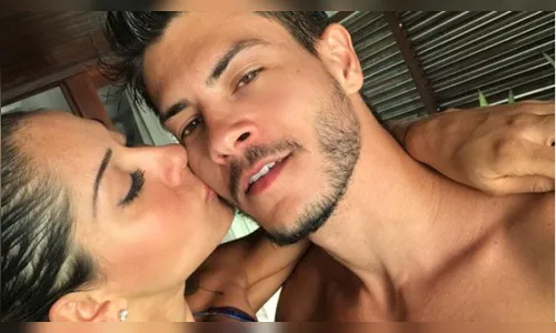 Mayra Cardi reata casamento com Arthur Aguiar