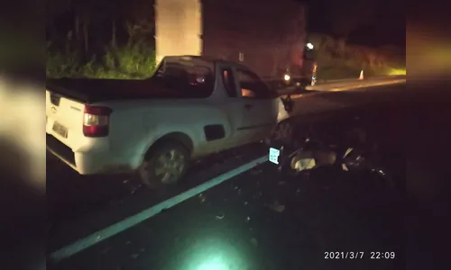 Motociclista morre após grave colisão na BR-376