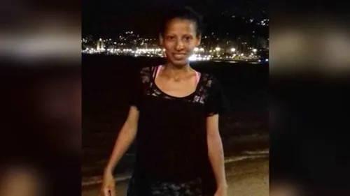 Mulher é encontrada morta dentro de casa; marido suspeito