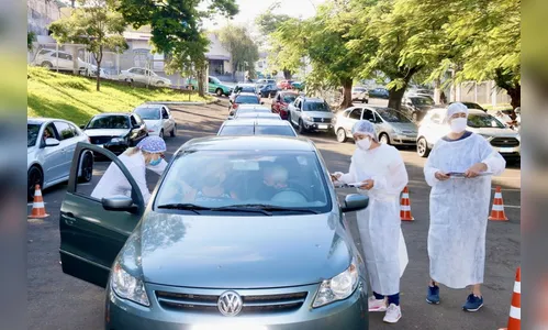 Neste domingo Apucarana vacina pessoas de 63 anos