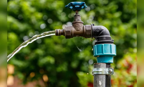 Obra interrompe abastecimento em bairros da zona alta